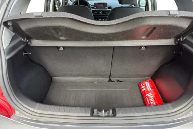 Kia Picanto (2023) thumbnail 26