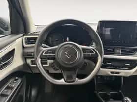 Suzuki Swift (2025) thumbnail 13