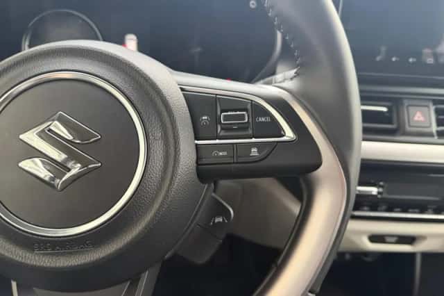 Suzuki Swift (2025) thumbnail 15