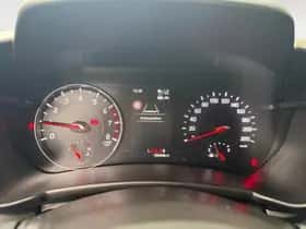Suzuki Swift (2025) thumbnail 16