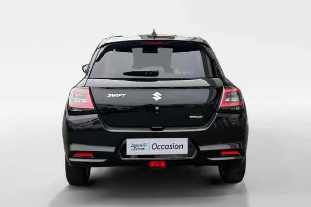Suzuki Swift (2025) thumbnail 4