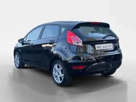 Ford Fiesta (2016) thumbnail 3
