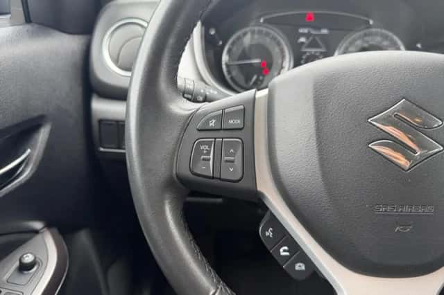 Suzuki Vitara (2021) thumbnail 16