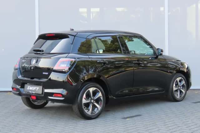 Suzuki Swift (2026) thumbnail 3