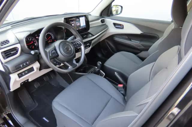 Suzuki Swift (2026) thumbnail 4