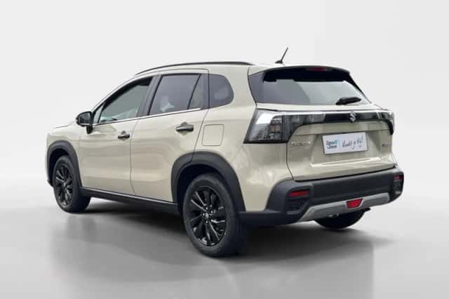 Suzuki S-Cross (2026) thumbnail 3