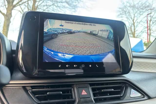 Suzuki Swift (2025) thumbnail 19