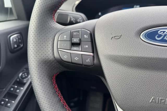 Ford Kuga (2025) thumbnail 20
