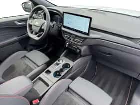 Ford Kuga (2025) thumbnail 3