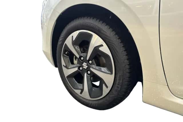 Suzuki Swift (2025) thumbnail 18