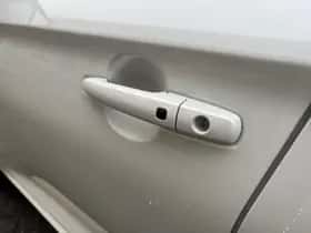 Suzuki Swift (2025) thumbnail 20