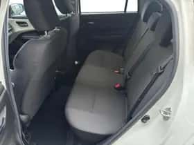 Suzuki Swift (2025) thumbnail 27