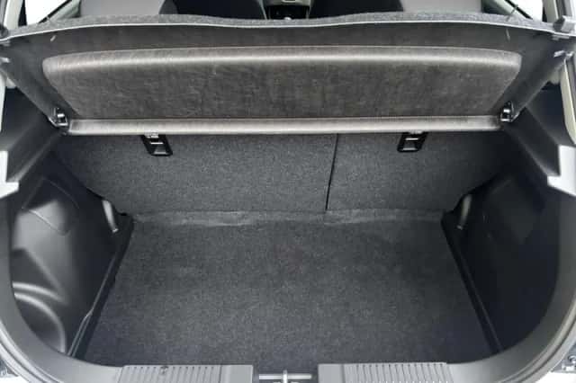 Suzuki Swift (2025) thumbnail 28