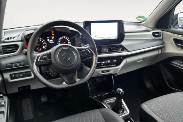 Suzuki Swift (2025) thumbnail 10