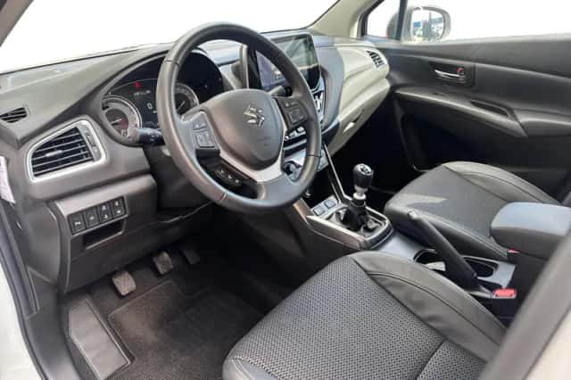 Suzuki S-Cross (2026) thumbnail 11