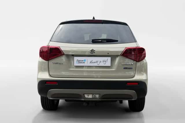 Suzuki Vitara (2024) thumbnail 4
