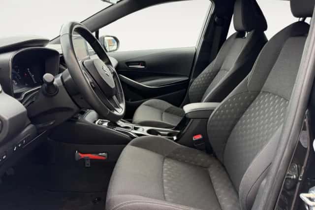 Suzuki Swace (2024) thumbnail 15