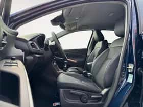 Suzuki S-Cross (2025) thumbnail 11