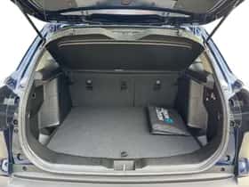 Suzuki S-Cross (2025) thumbnail 6