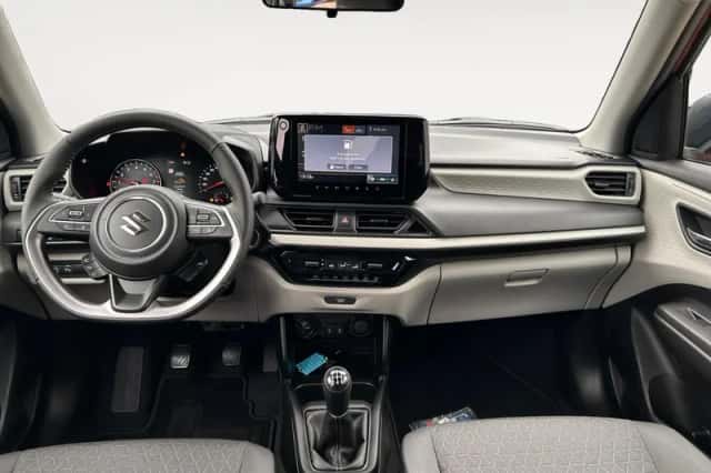 Suzuki Swift (2026) thumbnail 9