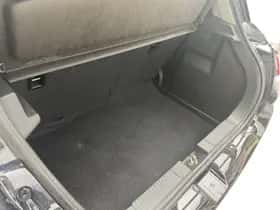 Suzuki Swift (2025) thumbnail 9