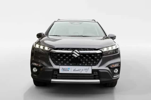 Suzuki S-Cross (2026) thumbnail 6