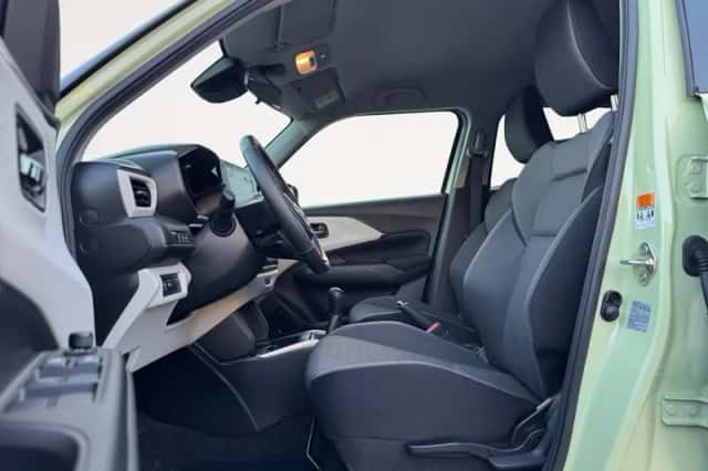 Suzuki Swift (2025) thumbnail 11