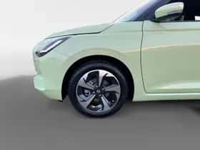 Suzuki Swift (2025) thumbnail 8