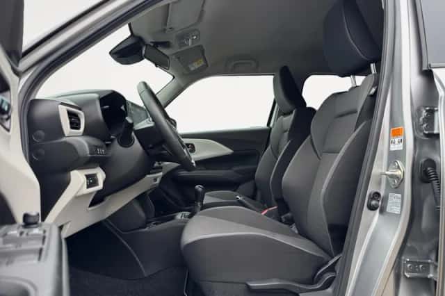 Suzuki Swift (2025) thumbnail 13