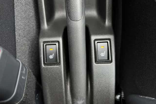Suzuki Swift (2025) thumbnail 23