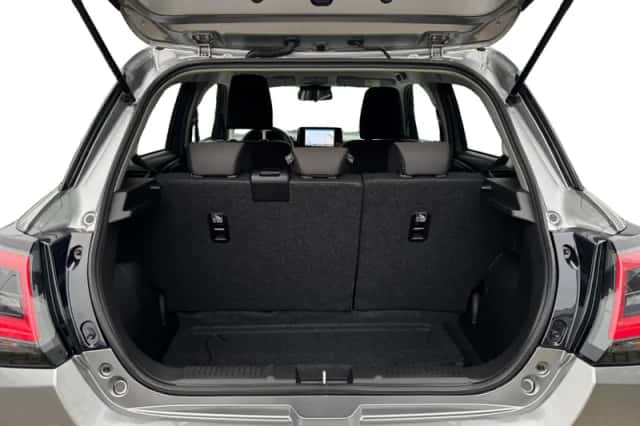 Suzuki Swift (2025) thumbnail 27