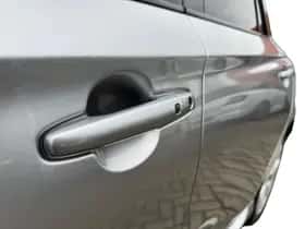 Suzuki Swift (2025) thumbnail 10