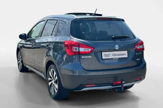 Suzuki S-Cross (2021) thumbnail 3