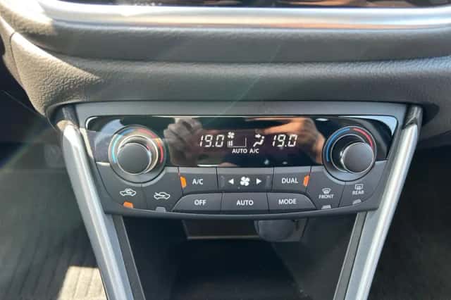 Suzuki S-Cross (2021) thumbnail 25