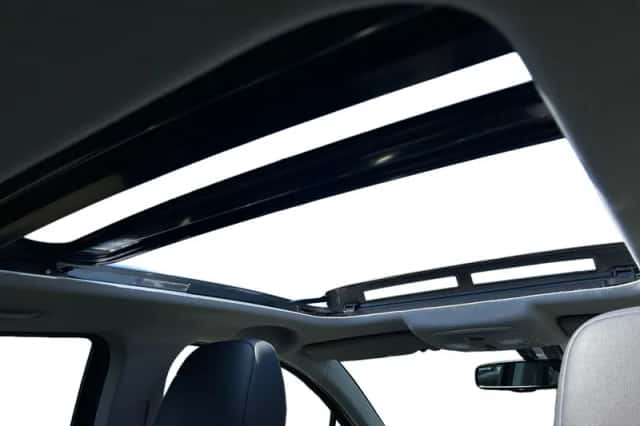 Suzuki S-Cross (2021) thumbnail 31