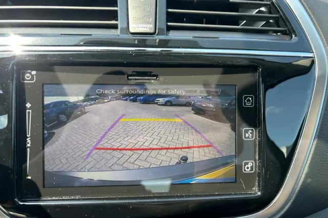 Suzuki S-Cross (2021) thumbnail 32