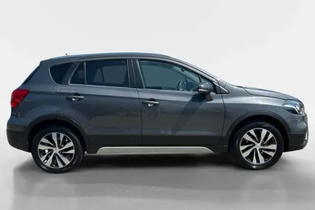 Suzuki S-Cross (2021) thumbnail 6