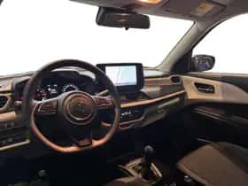 Suzuki Swift (2025) thumbnail 11