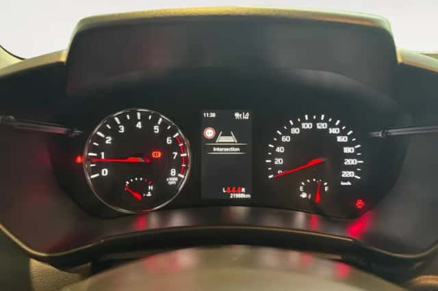 Suzuki Swift (2025) thumbnail 15