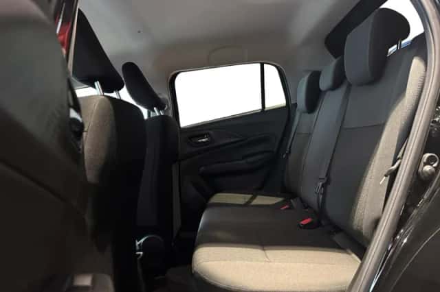 Suzuki Swift (2025) thumbnail 21