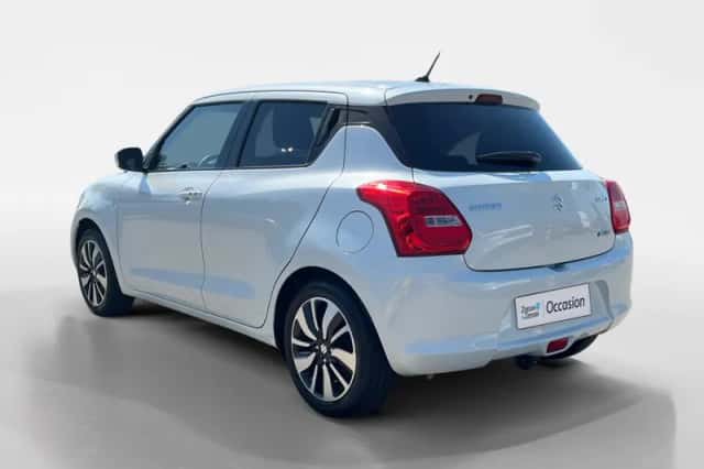 Suzuki Swift (2019) thumbnail 3