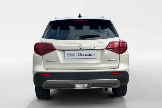 Suzuki Vitara (2025) thumbnail 6