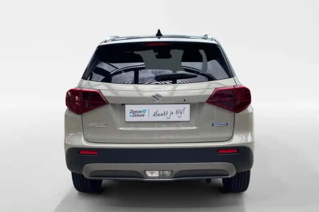 Suzuki Vitara (2025) thumbnail 7