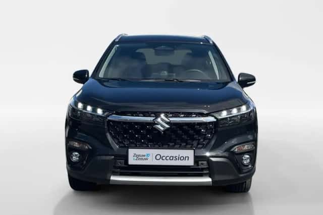 Suzuki S-Cross (2026) thumbnail 4