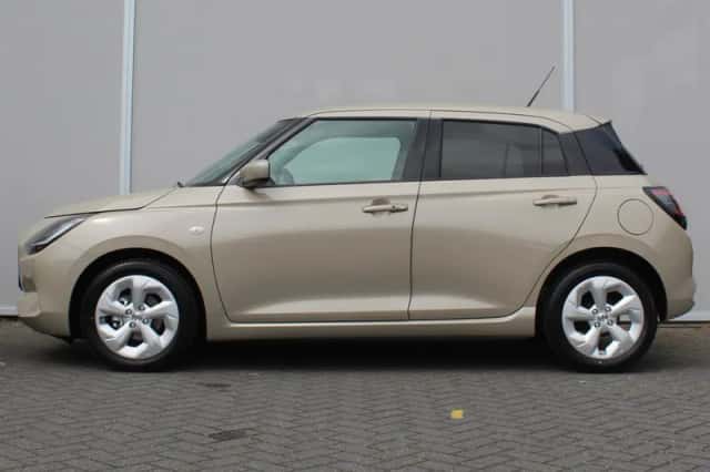 Suzuki Swift (2026) thumbnail 2