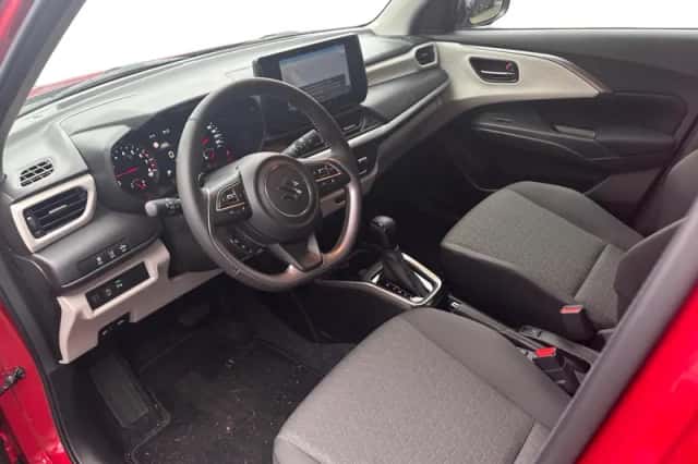 Suzuki Swift (2026) thumbnail 9