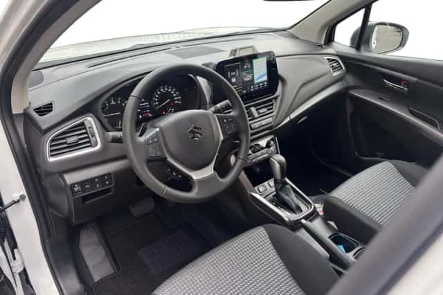 Suzuki S-Cross (2026) thumbnail 13