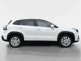 Suzuki S-Cross (2026) thumbnail 3