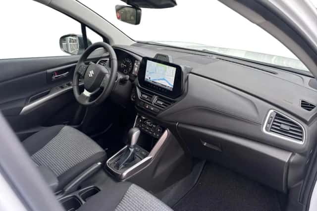 Suzuki S-Cross (2026) thumbnail 8
