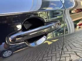 Suzuki Swift (2025) thumbnail 12